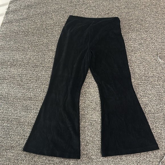 NWT Aerie Wide Leg leggings pants size Large Short - Picture 5 of 6